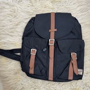 Mini Herschel Retreat backpack